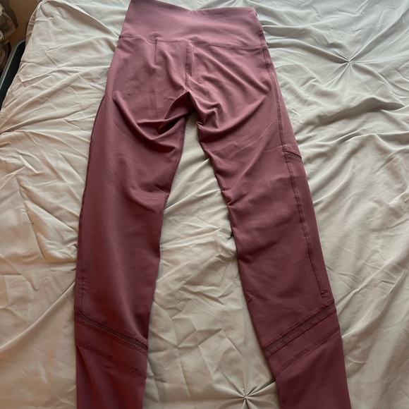 Old Navy Active - Picture 2 of 5